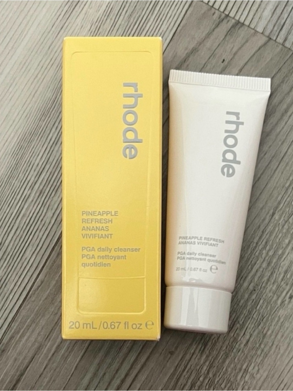 RHODE Pineapple Refresh Cleanser